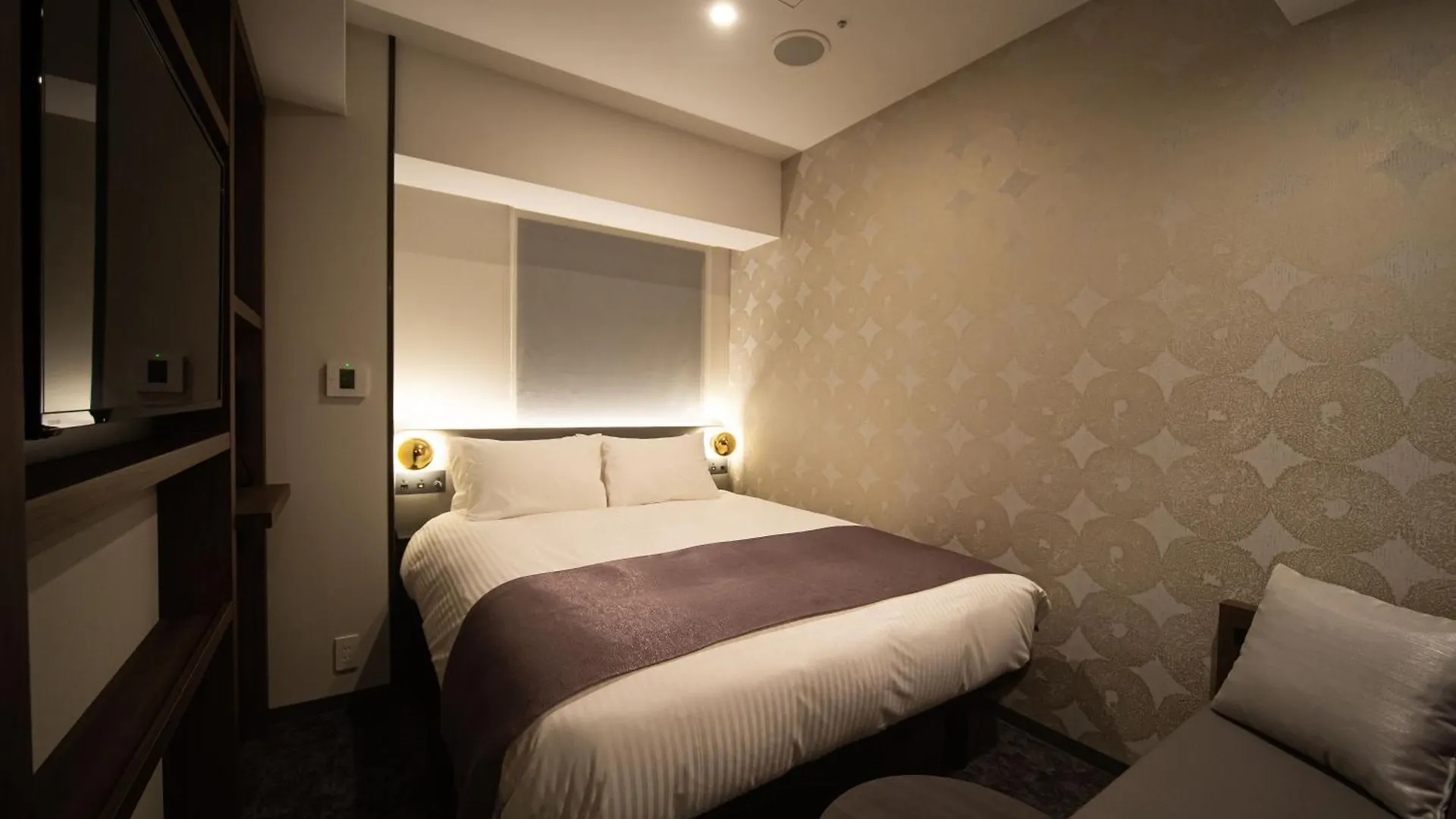 Grids Premium Hotel Osaka Namba 4*,  Japan